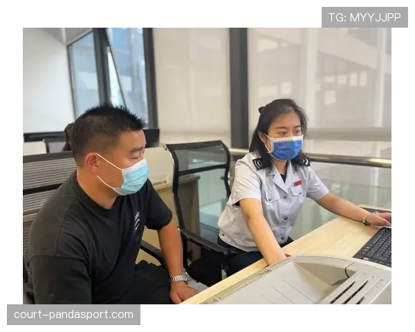 非接触犯规判罚为何争议大，裁判如何精准界定犯规界限？